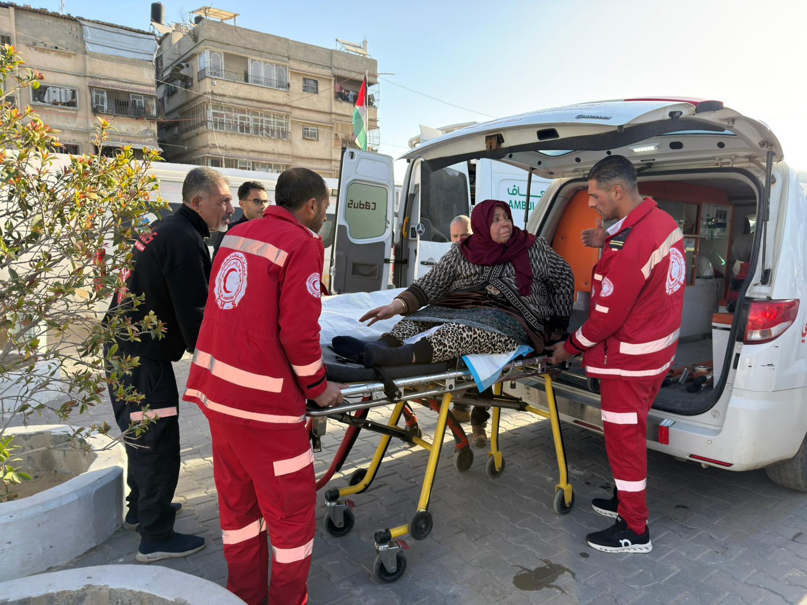 اغتيال شاب خلال استهداف طائرات جيش الاحتلال لمجموعة مواطنين في قطاع غزة