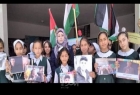 مدرسة بخان يونس تُنظّم وقفة احتجاجية ضد اغتيال طالبين بالضفة