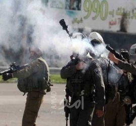 نابلس: جيش الاحتلال يستهدف مدرسة "تل الثانوية"  بقنابل الغاز