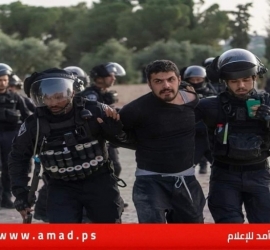 جيش الاحتلال يعتقل مواطنًا من السموع بالخليل ويستولي على مركبته