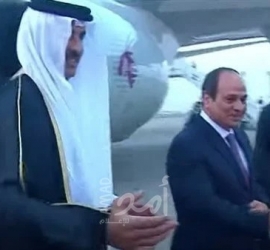 أمير قطر يصل القاهرة في زيارة رسمية للقاء الرئيس السيسي - فيديو