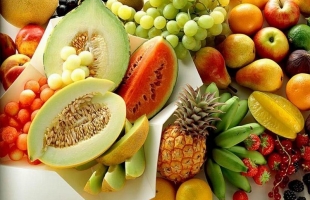 4 فوائد صحية لتناول الفاكهة يوميا
