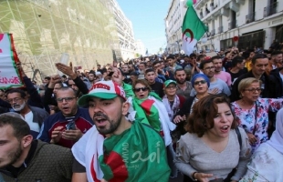 الجزائر: مظاهرات ضد "رموز الفساد" ورفض إجراء الانتخابات ولإطلاق سراح "معتقلي الرأي"