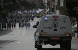 معاريف: الشاباك اعتقل فلسطيني بتهمة رشق مركبات إسرائيلية بالحجارة