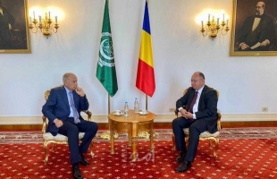 أبو الغيط يلتقي في بوخارست مع وزير الخارجية الروماني