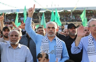 السنوار وقادة "حماس" وفصائل يشاركون في مهرجان "الأقصى في خطر"