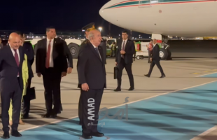 الرئيس الجزائري يصل إلى تركيا (فيديو)