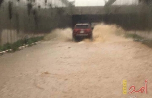 إغلاق طريق طوباس - تياسير  بسبب الأمطار