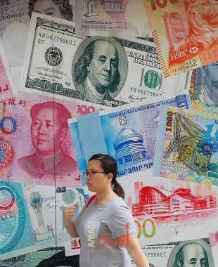 حرب الدولار واليوان الصيني تستعر