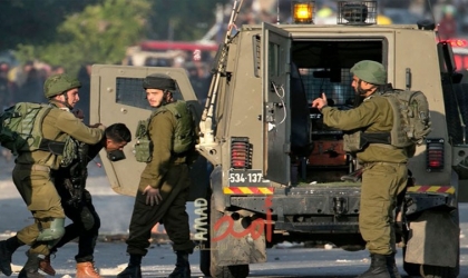 قوات الاحتلال تشن حملة اعتقالات بين صفوف المواطنين في الضفة الغربية