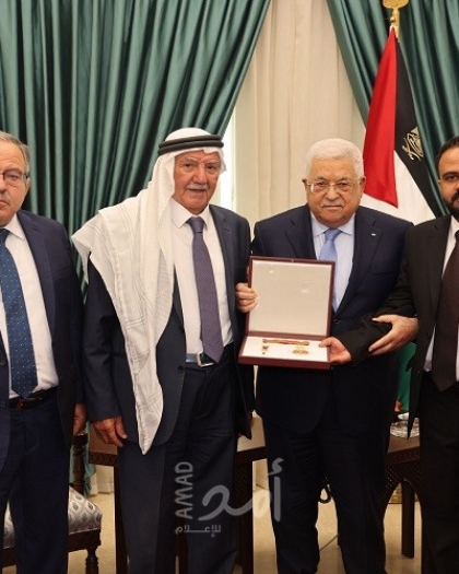 عباس يمنح الراحل سعد جمال المجالي نجمة الاستحقاق من وسام دولة فلسطين