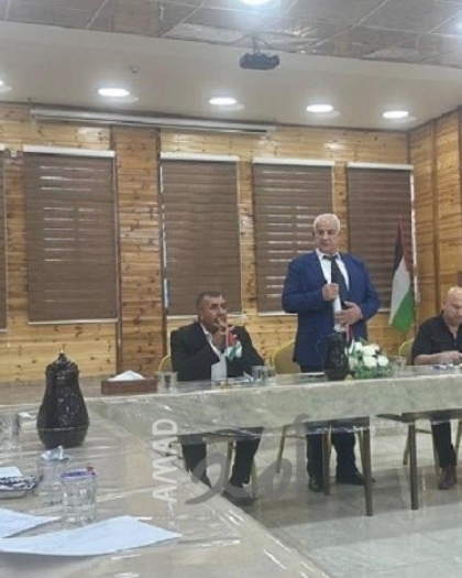 وزير الداخلية يعقد اجتماعات أمنية وعشائرية في الخليل